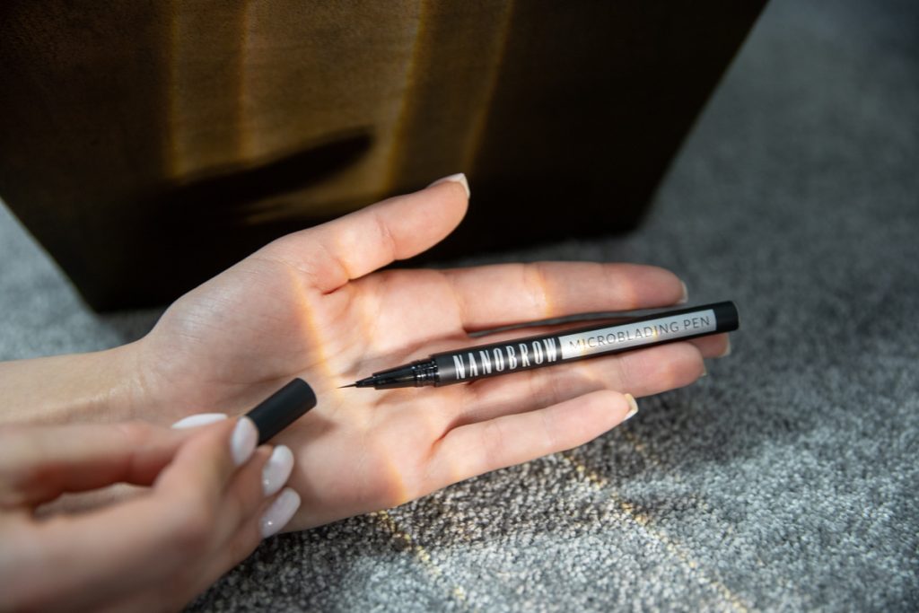microblading eyebrow pen